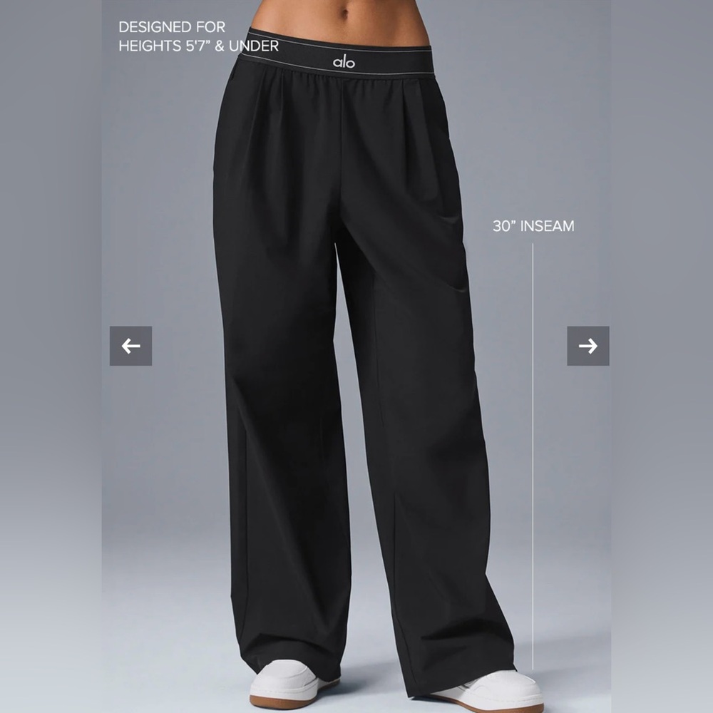 ALO Yoga Black Suit up  Pants